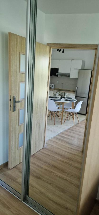 Cosy Apartment W Poblizu Tauron Arena Krasków Εξωτερικό φωτογραφία